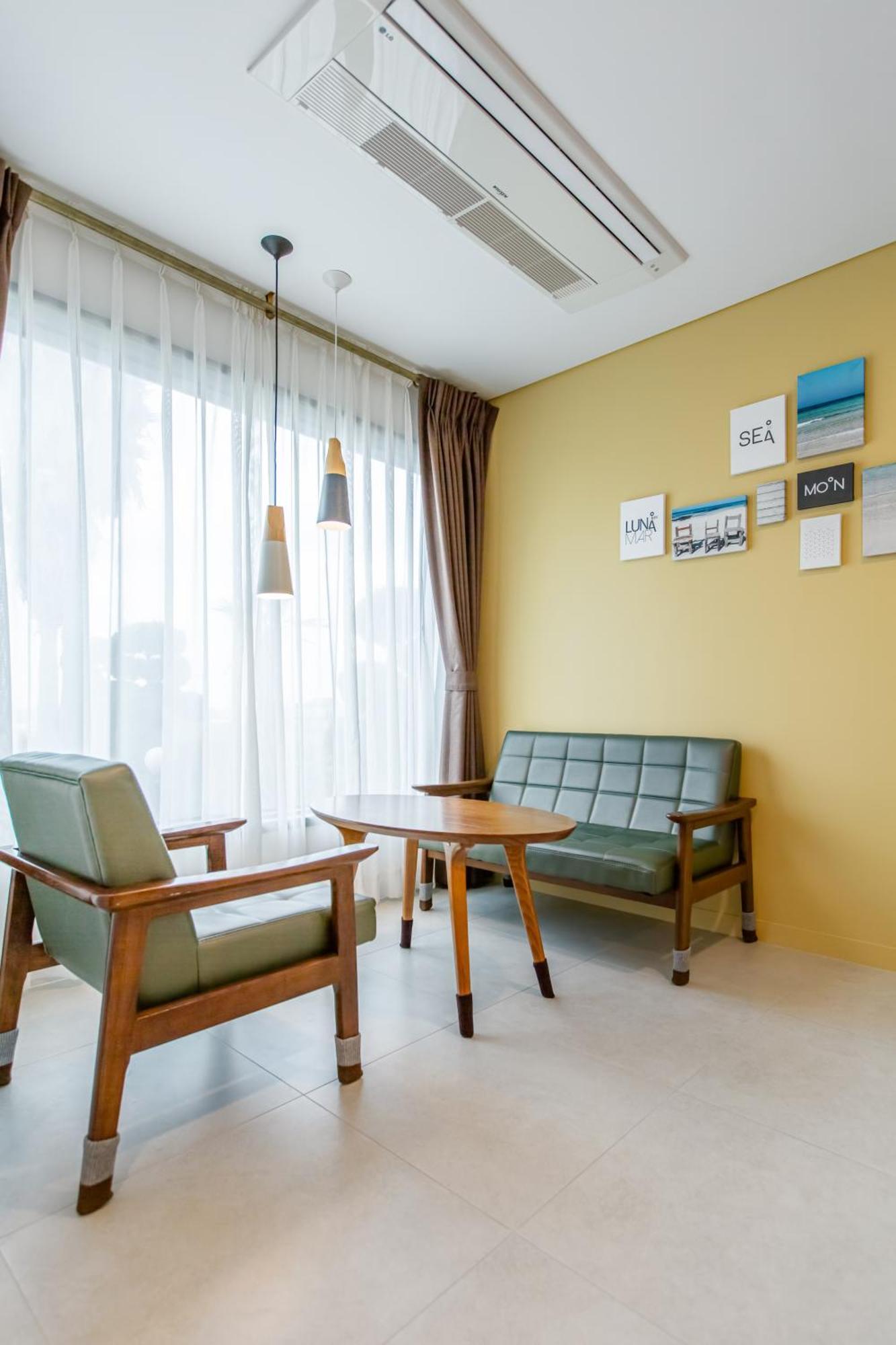 Lunamar Pension 済州市 エクステリア 写真