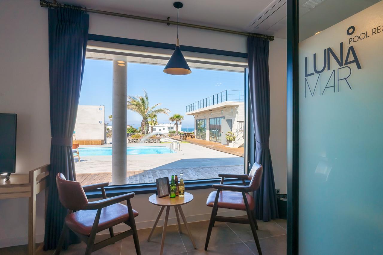 Lunamar Pension 済州市 エクステリア 写真