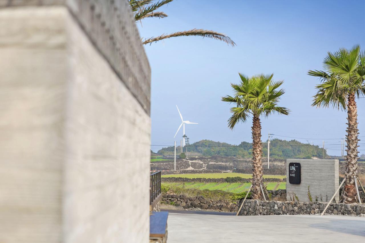 Lunamar Pension 済州市 エクステリア 写真